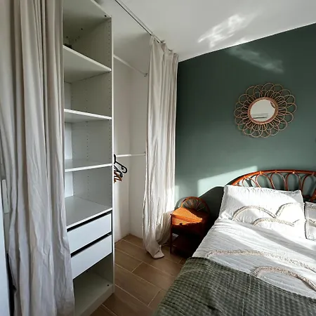 T2 - Proche - Balcon Ensoleillé